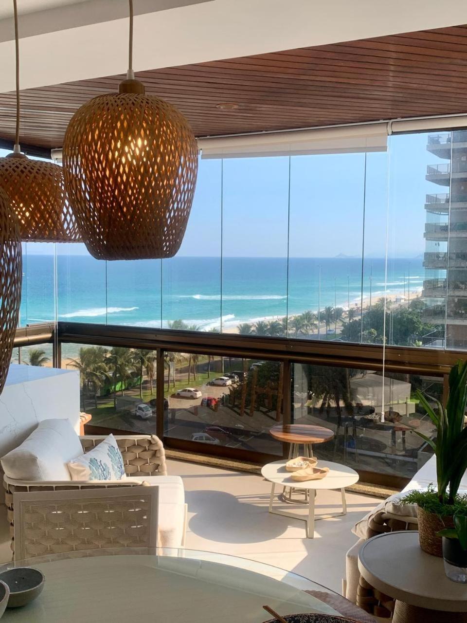 Lindo Apto No Melhor Lugar Da Barra Da Tijuca! Com Uma Vista De Tirar O Folego, Frente Para O Mar! Totalmente Equipado E Decorado Ao Lado Dos Melhores Hoteis E Quiosques Da Barra! Portaria 24H, Piscina, Sauna, Jacuzzi, Academia, Garagem, Wi-Fi, Lavan Rio de Janeiro Exterior foto